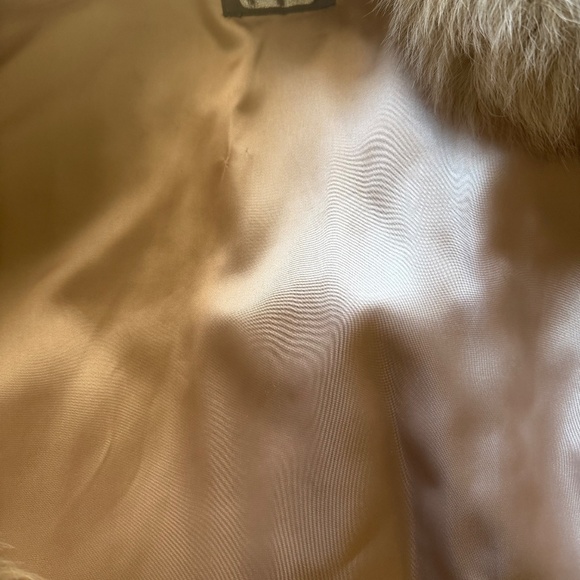 Saga fox jacket - Picture 2 of 3